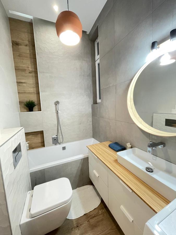 Dream Design Apartment - 3 Bedrooms & Finn Sauna Budapest Exterior photo